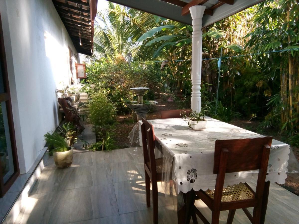 Sisila Villa Bentota Buitenkant foto